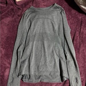 Lululemon Gray Long Sleeve Top